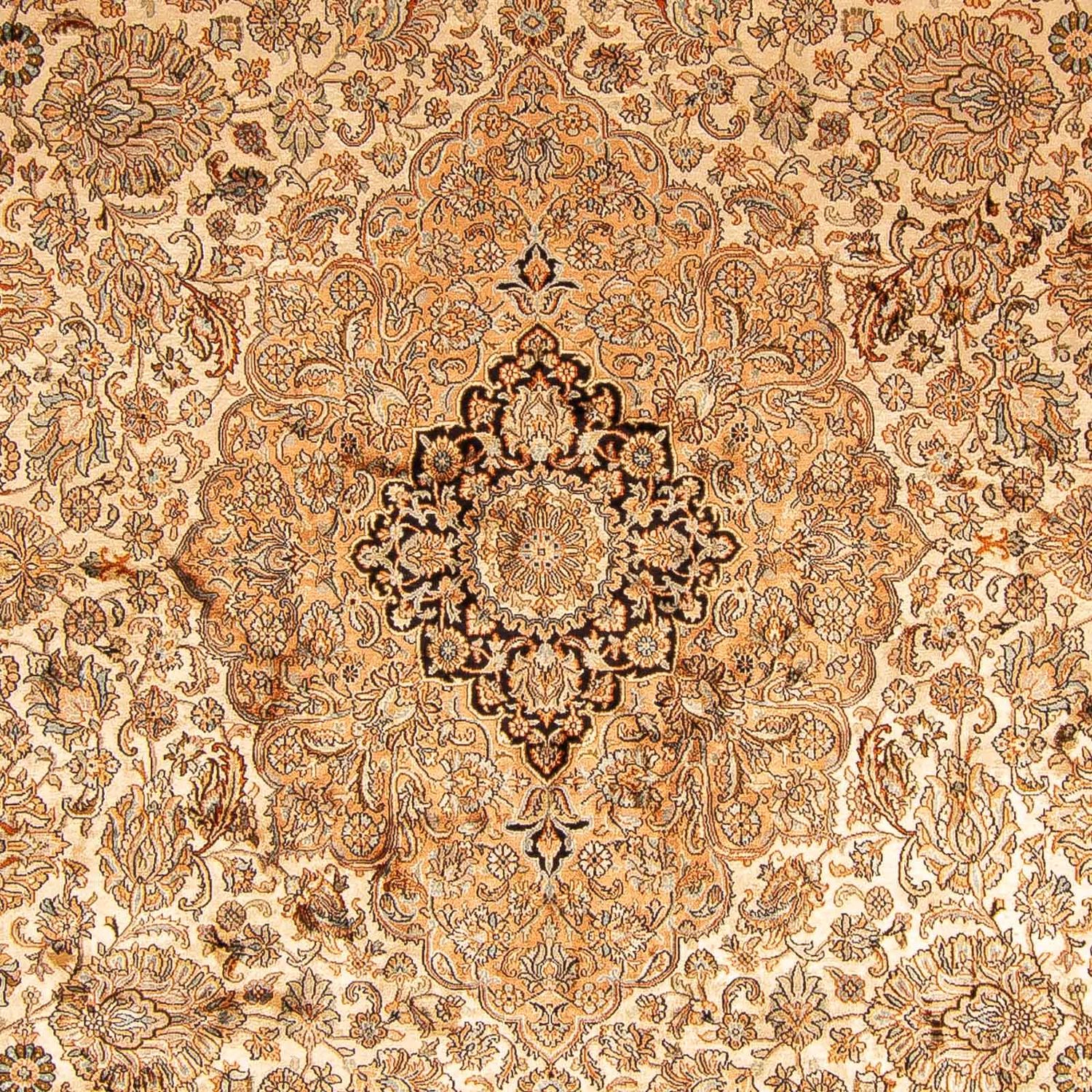 Silk Rug - Kashmir Silk - 410 x 307 cm - light brown