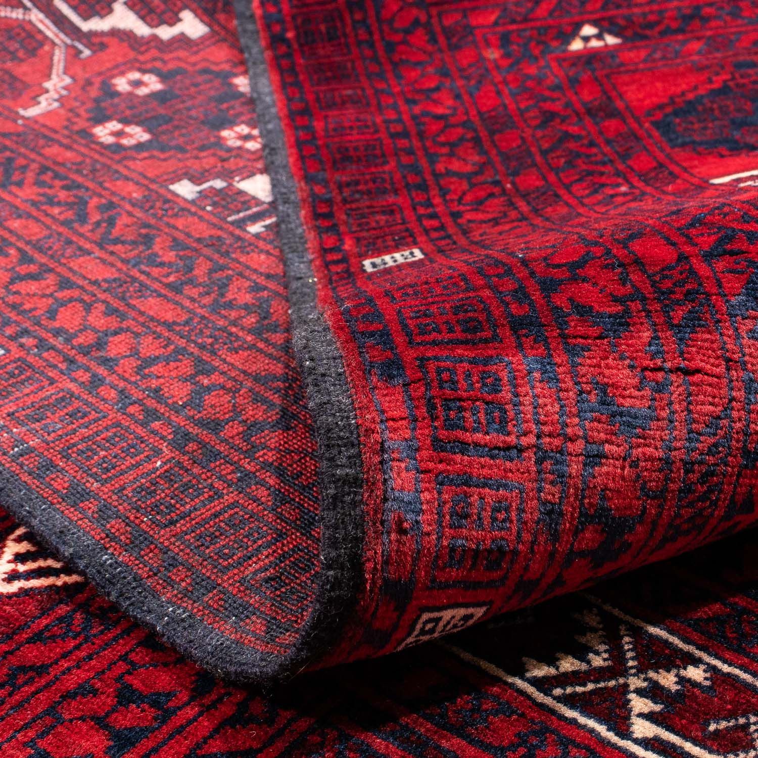 Turkaman Rug - 240 x 157 cm - dark red