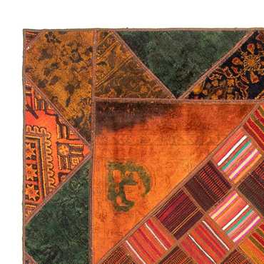 Patchwork Rug - 225 x 164 cm - multicolored