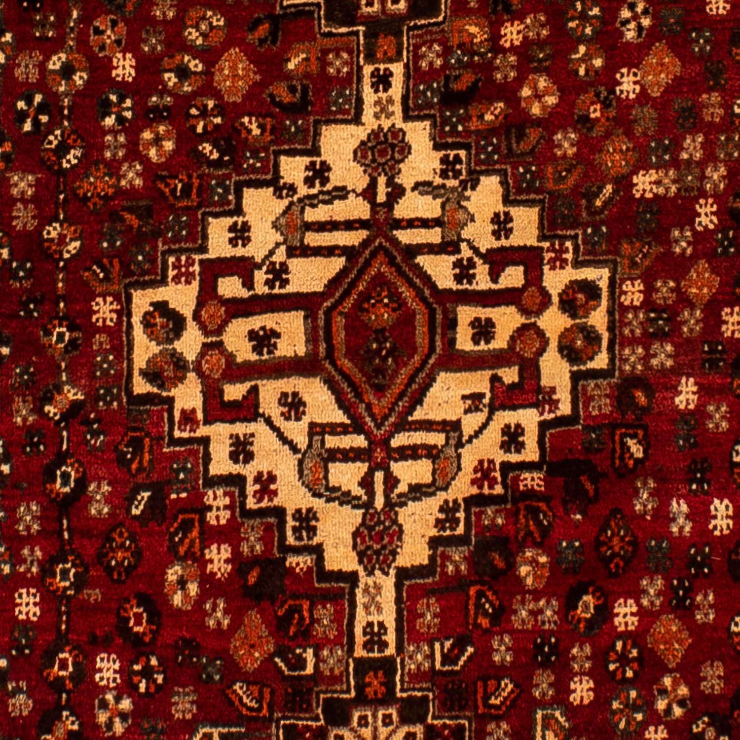 Persisk matta - Nomadic - 240 x 190 cm - mörkröd