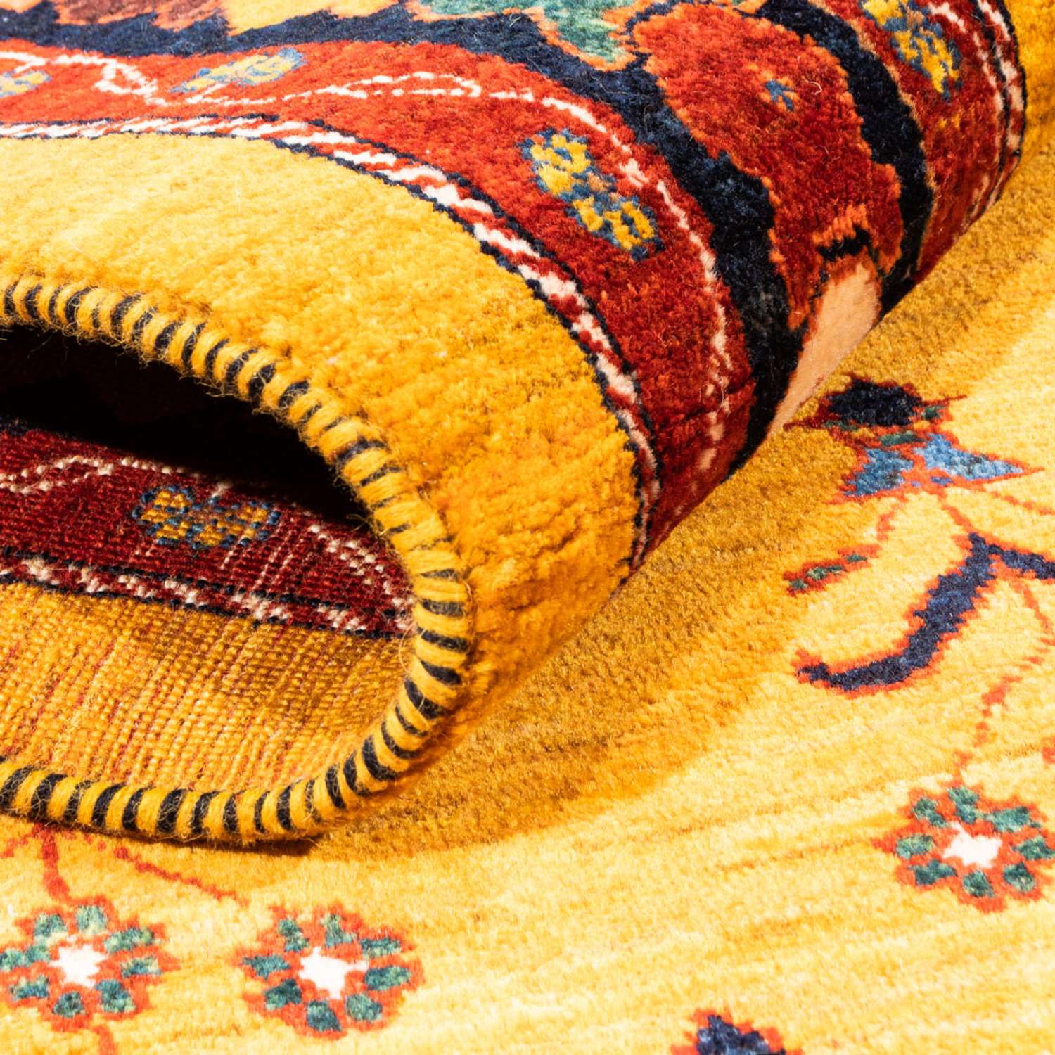 Gabbeh tapijt - Perzisch - 198 x 149 cm - goud