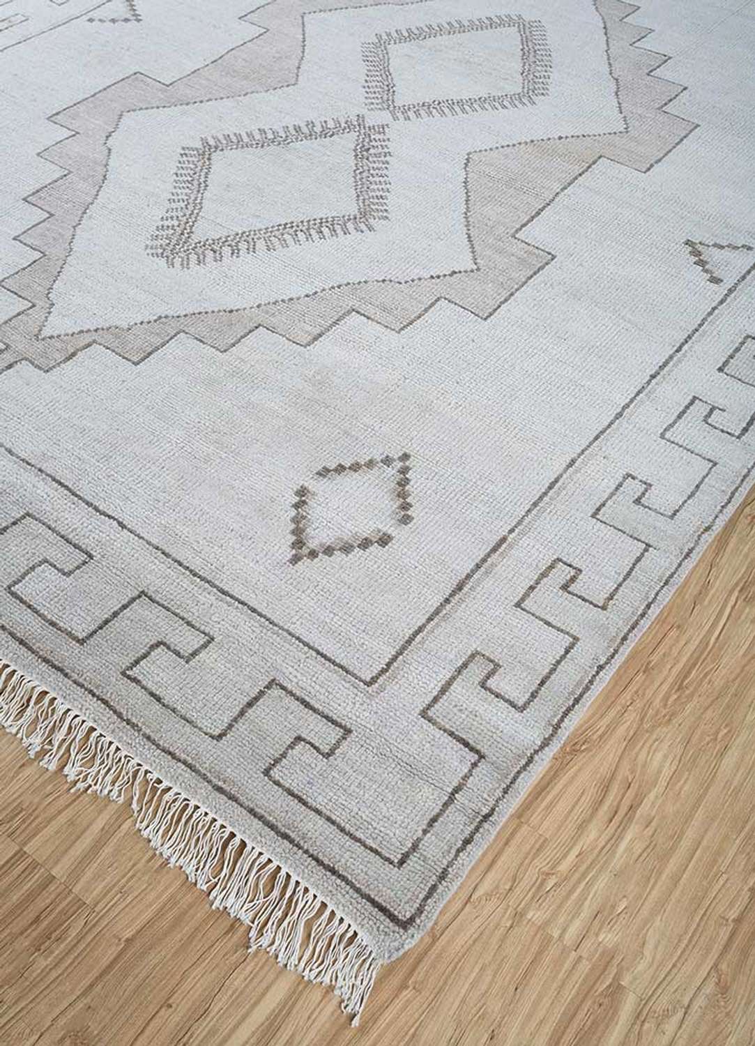 Wool Rug - 300 x 240 cm - light grey