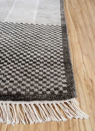 Wool Rug - 270 x 180 cm - light grey