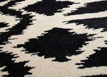 Wool Rug - 240 x 150 cm - multicolored