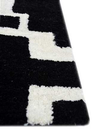 Wool Rug - 270 x 180 cm - black and white