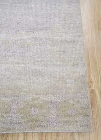 Wool Rug - 300 x 240 cm - white