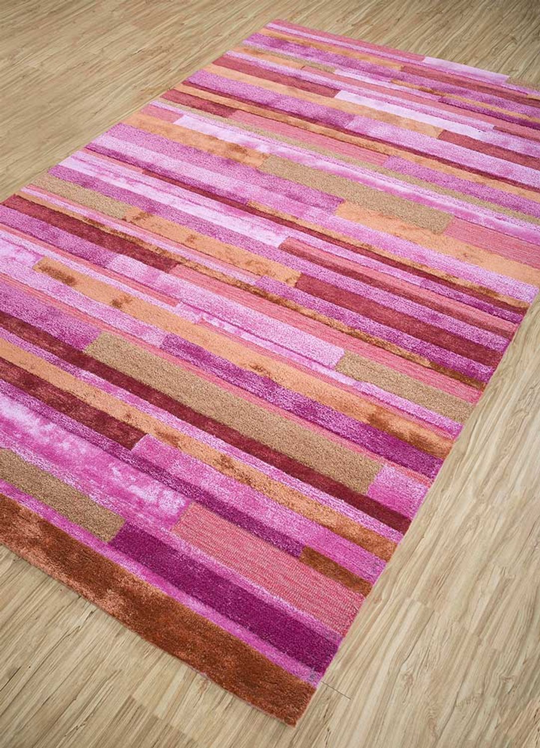 Wool Rug - 240 x 150 cm - rose