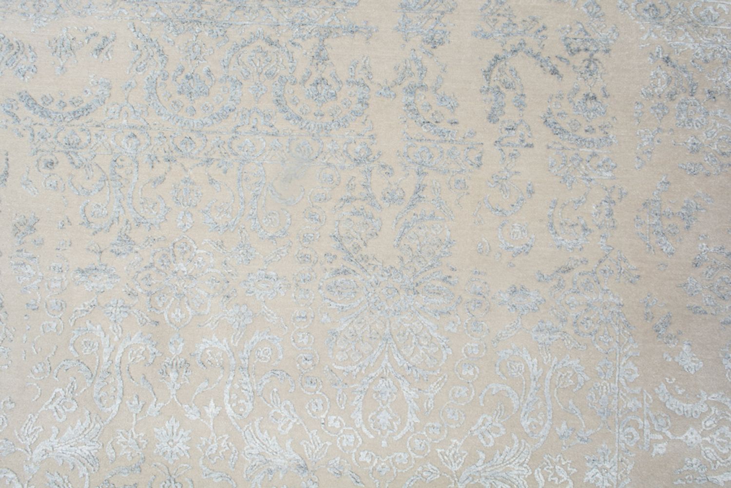 Tapis design - 334 x 243 cm - gris clair