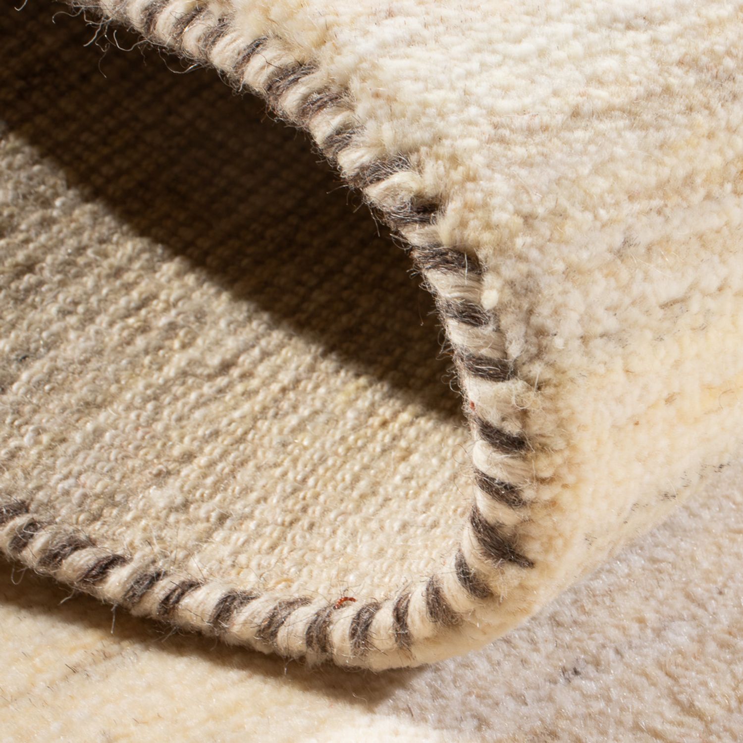 Gabbeh-teppe - persisk - 143 x 73 cm - beige