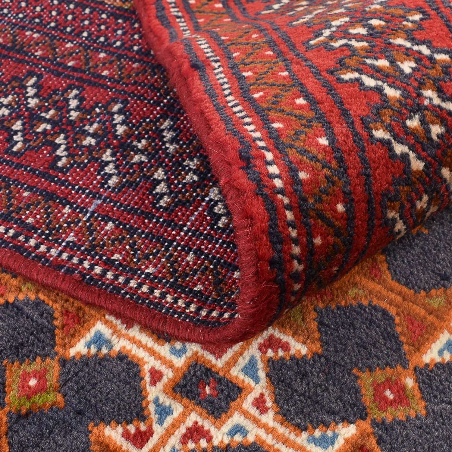 Turkaman Rug - 177 x 123 cm - red