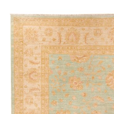 Ziegler Rug - 372 x 272 cm - light blue