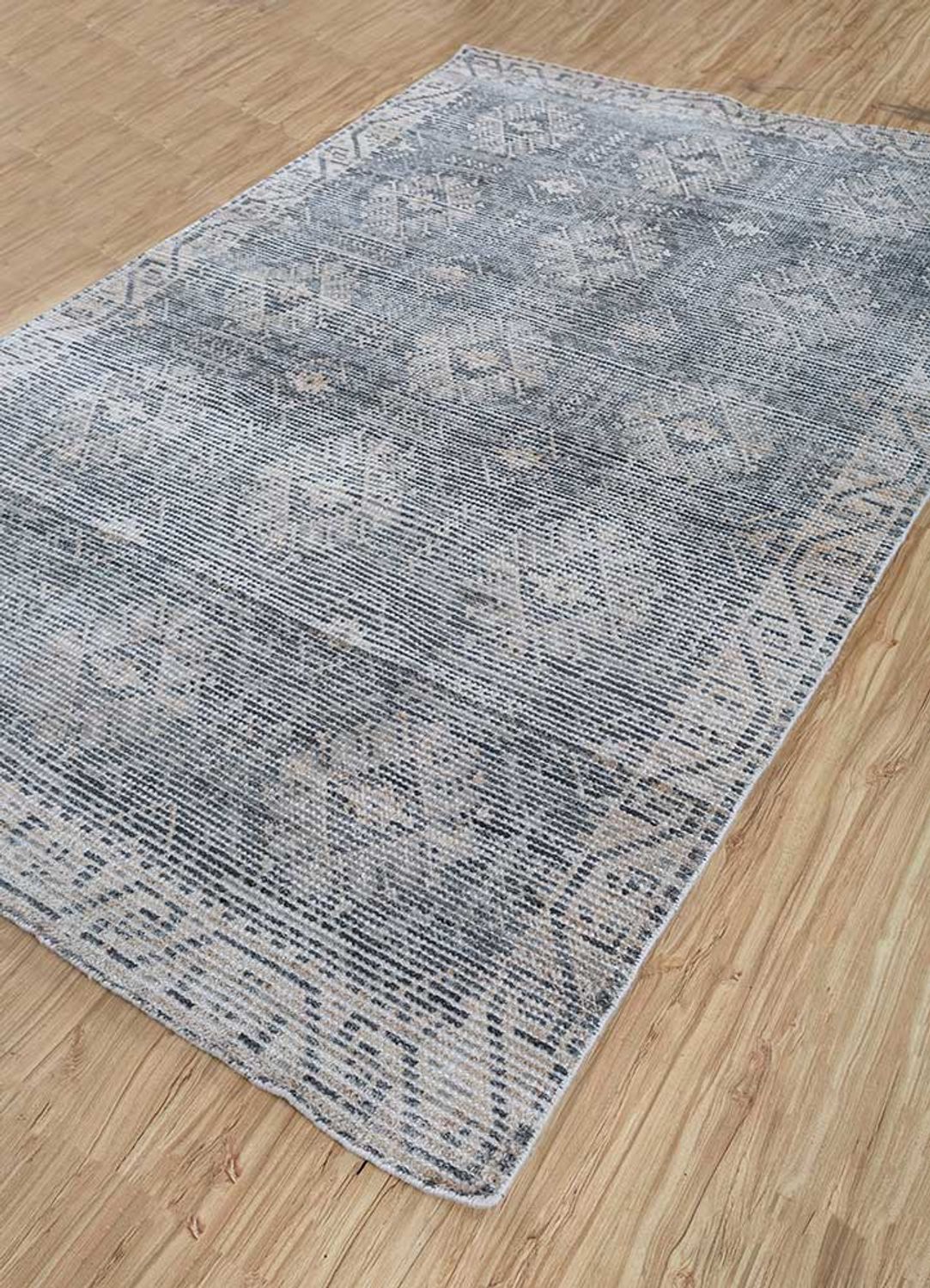 Wool Rug - 240 x 150 cm - grey