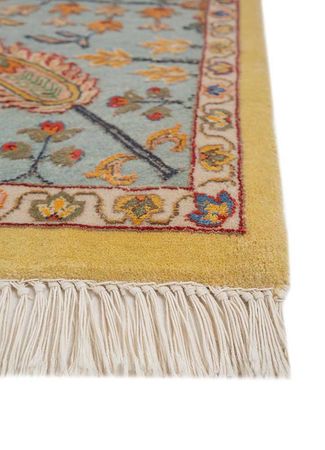 Ullteppe - 300 x 240 cm - gull