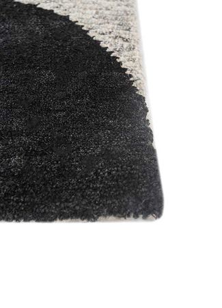 Tapete de lã - 300 x 240 cm - preto e branco