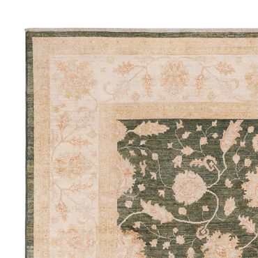 Ziegler Rug - 307 x 250 cm - green