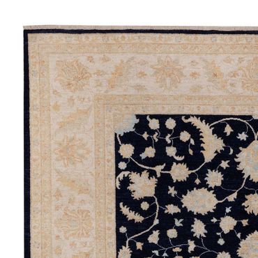 Ziegler Rug - 290 x 259 cm - black