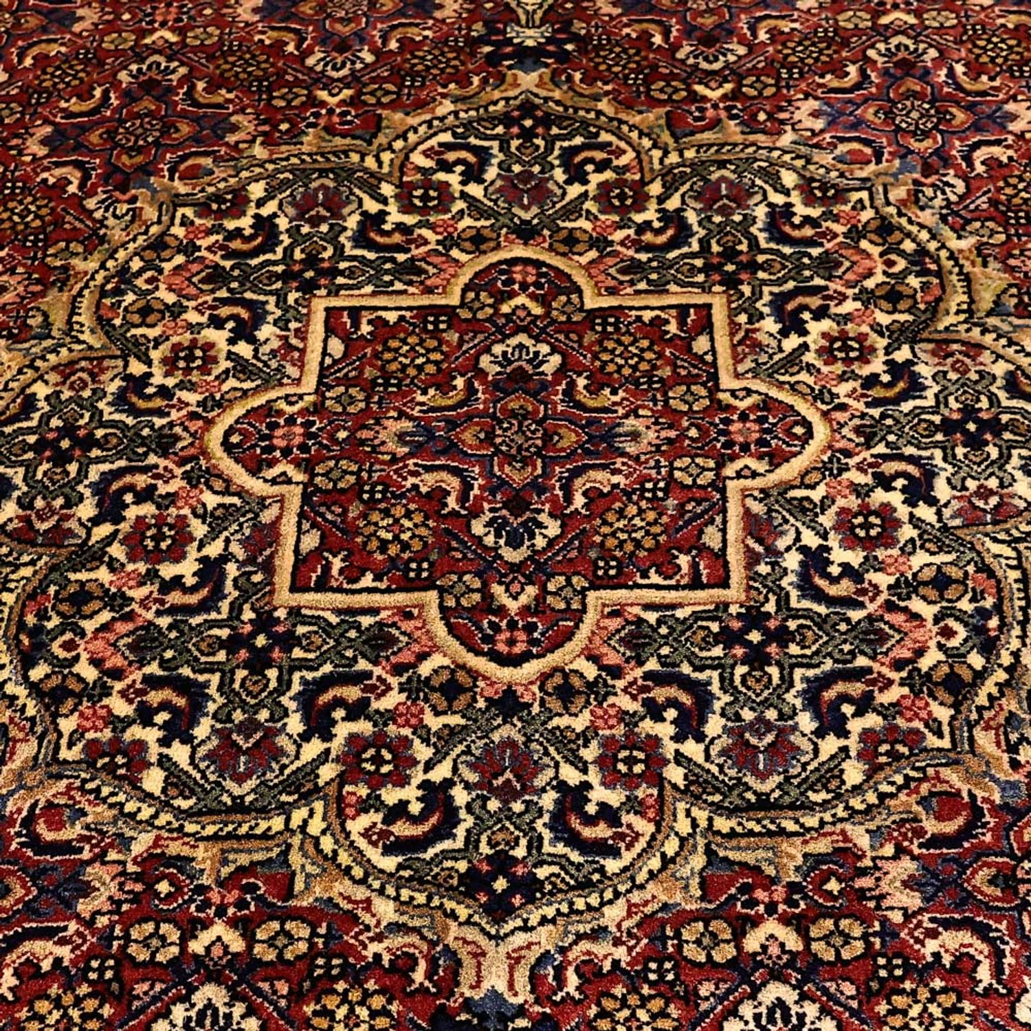 Perský koberec - Bijar - 216 x 144 cm - tmavě červená