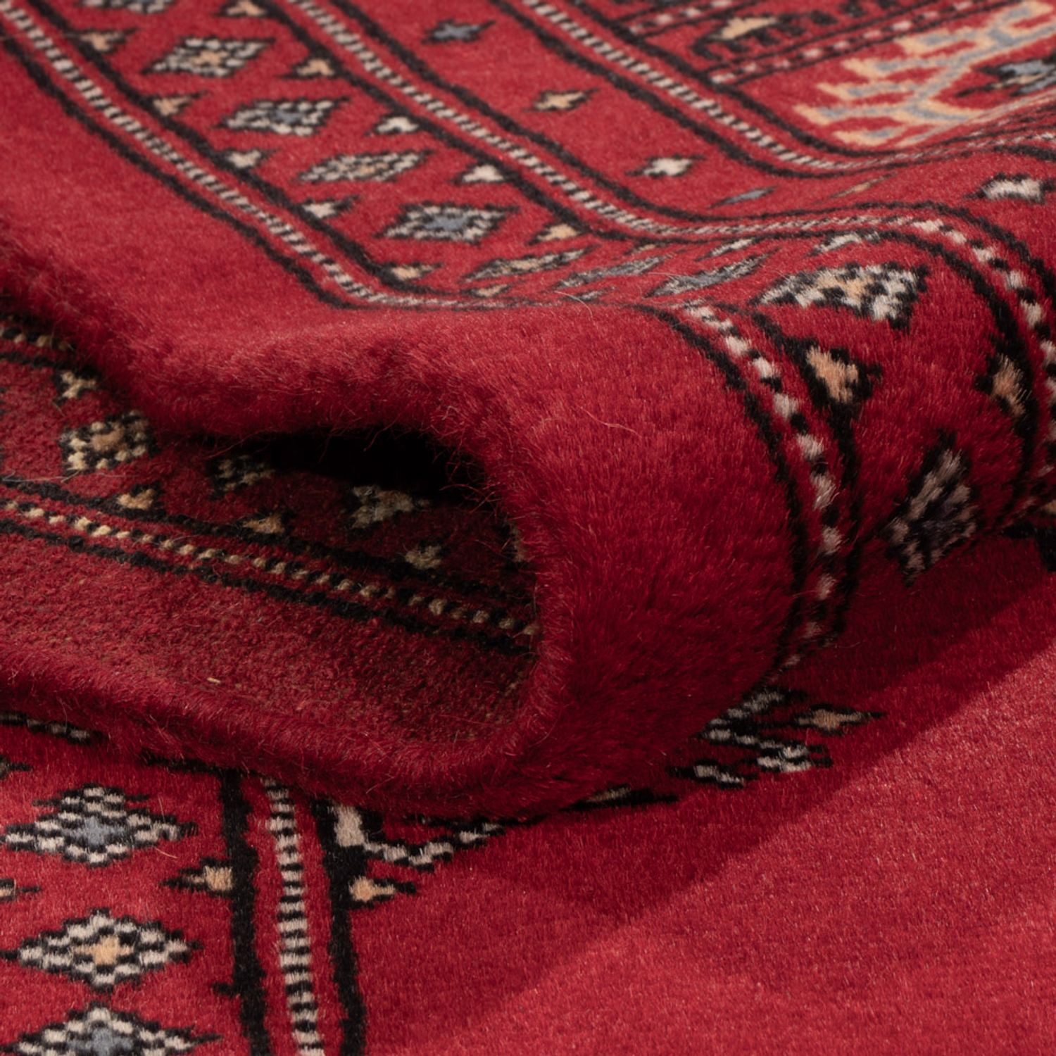 Pakistani Rug - 179 x 139 cm - red
