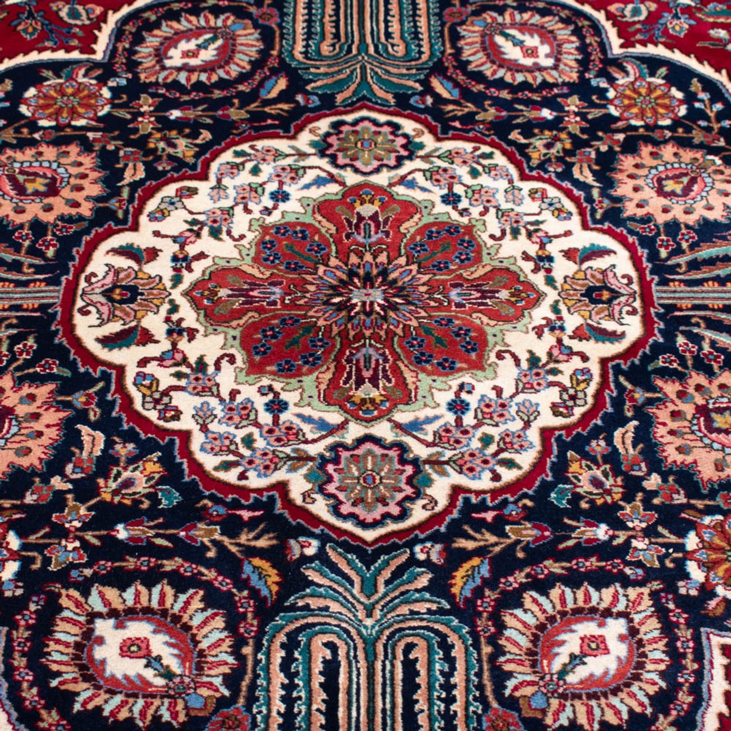 Persisk teppe - Tabriz - 525 x 350 cm - rød