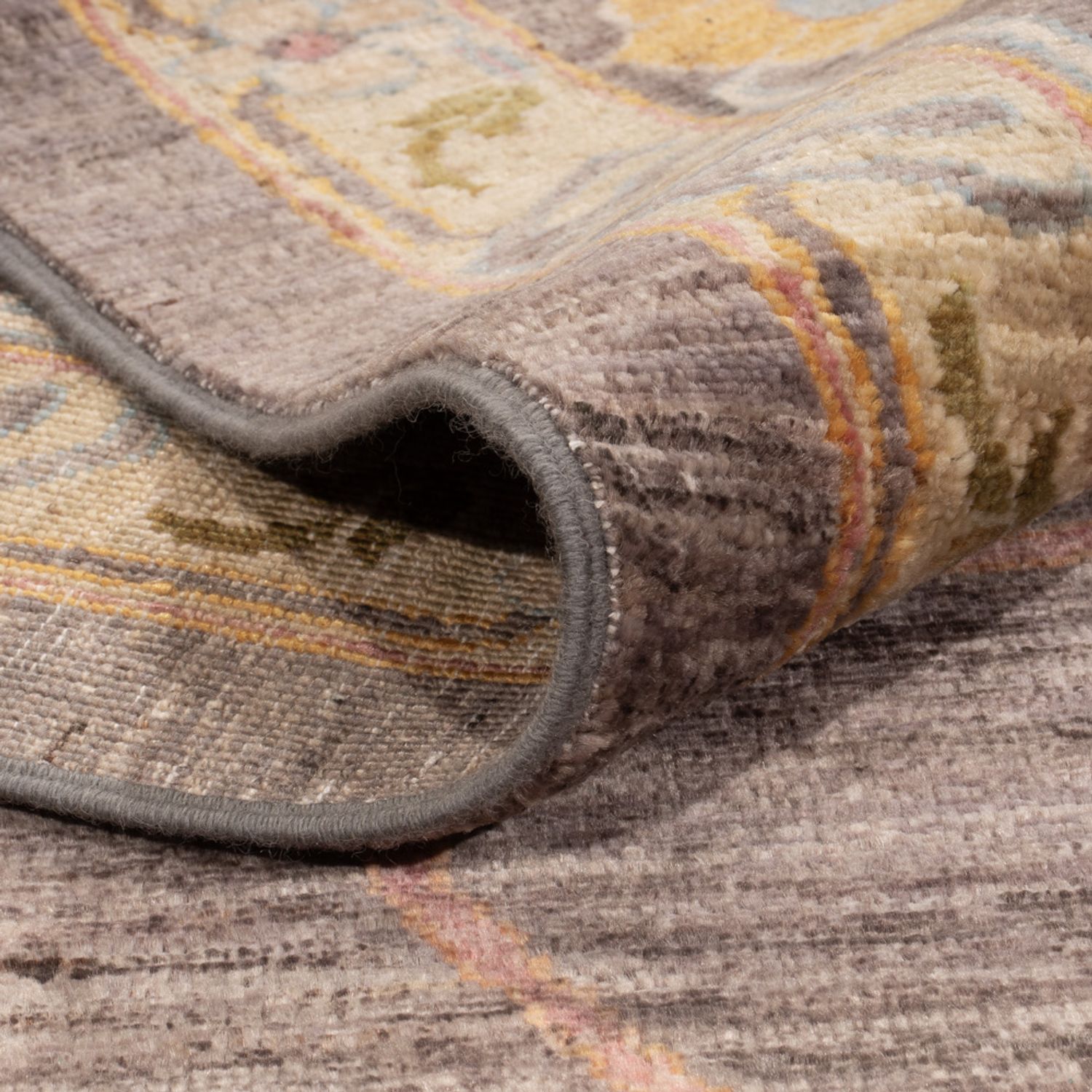 Ziegler Rug - Usak - 378 x 270 cm - dark beige