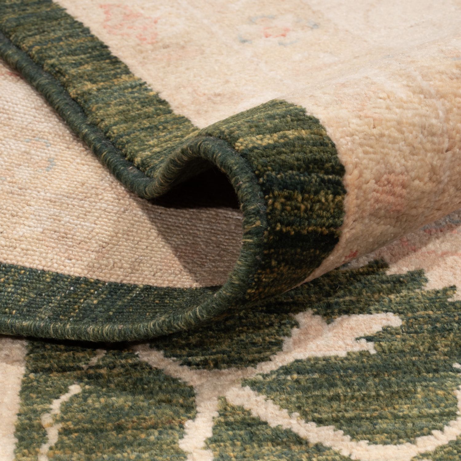 Ziegler Rug - 440 x 308 cm - green