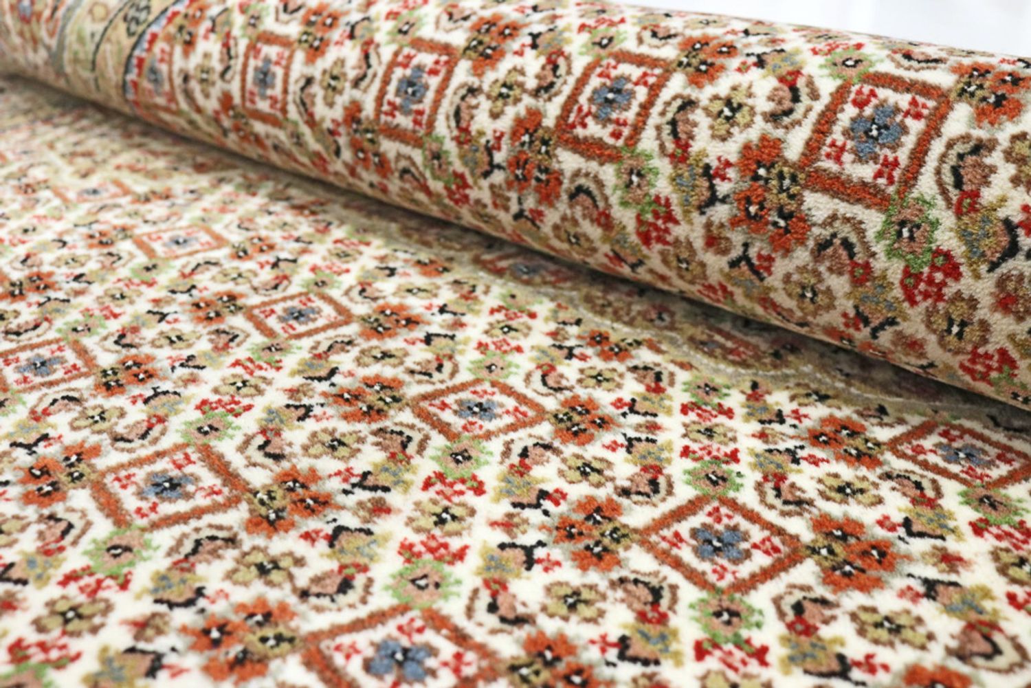 Alfombra oriental - Tabriz redondo  - 150 x 150 cm - arena