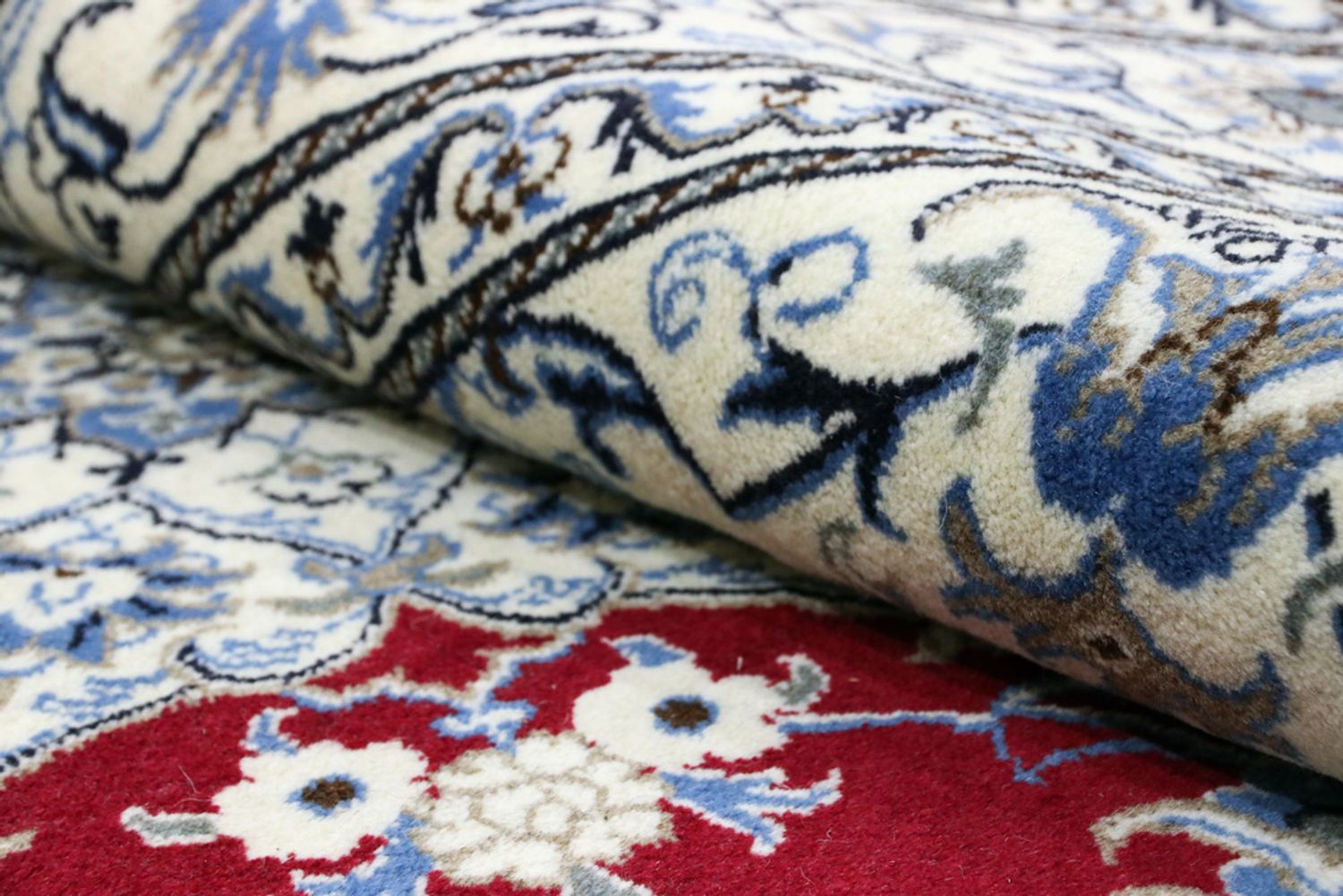 Alfombra Persa - Nain - Real - 240 x 167 cm - rojo