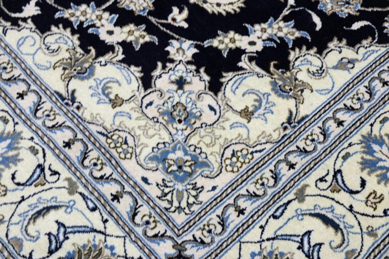 Perský koberec - Nain - Royal - 309 x 201 cm - tmavě modrá