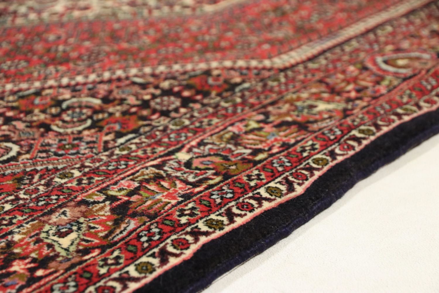 Alfombra persa - Bidjar - 172 x 115 cm - rojo