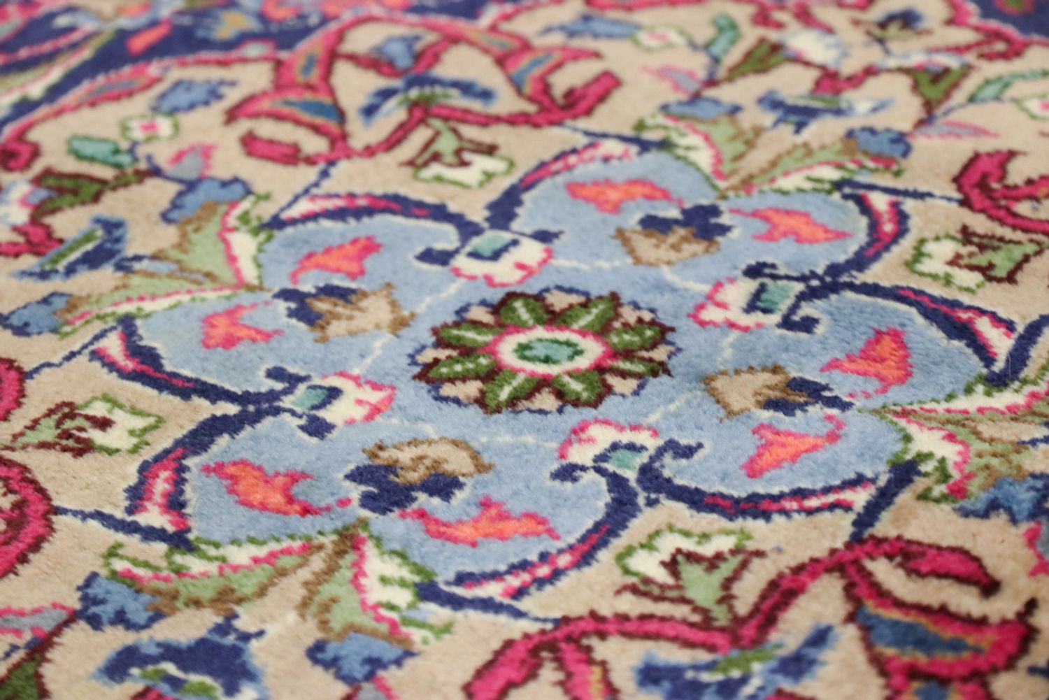 Persisk teppe - Keshan - 332 x 251 cm - rød