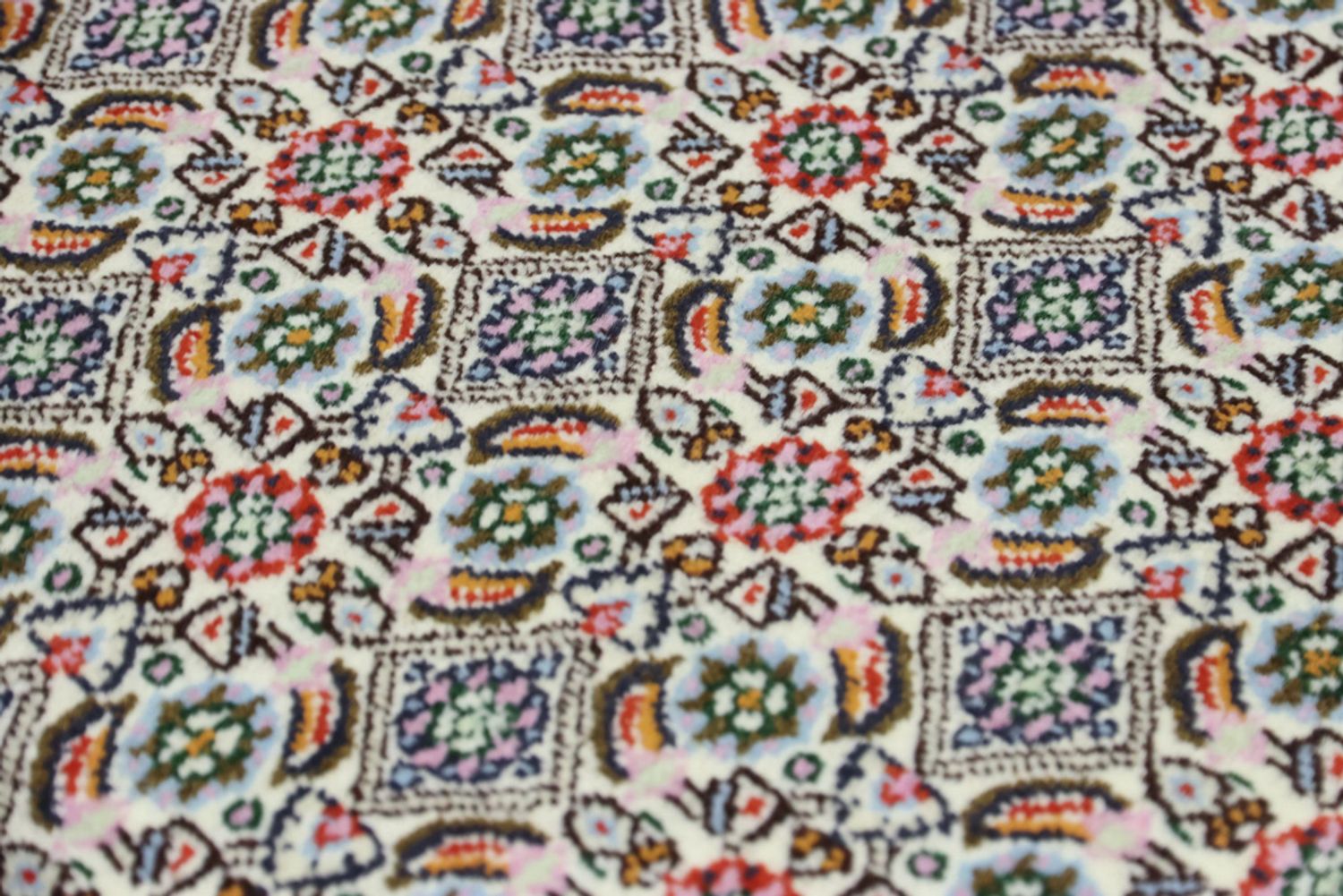 Persisk teppe - klassisk - 203 x 150 cm - sand