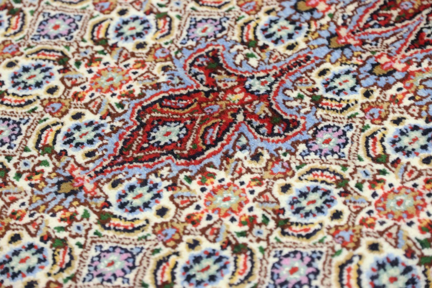 Persisk teppe - klassisk - 202 x 146 cm - sand