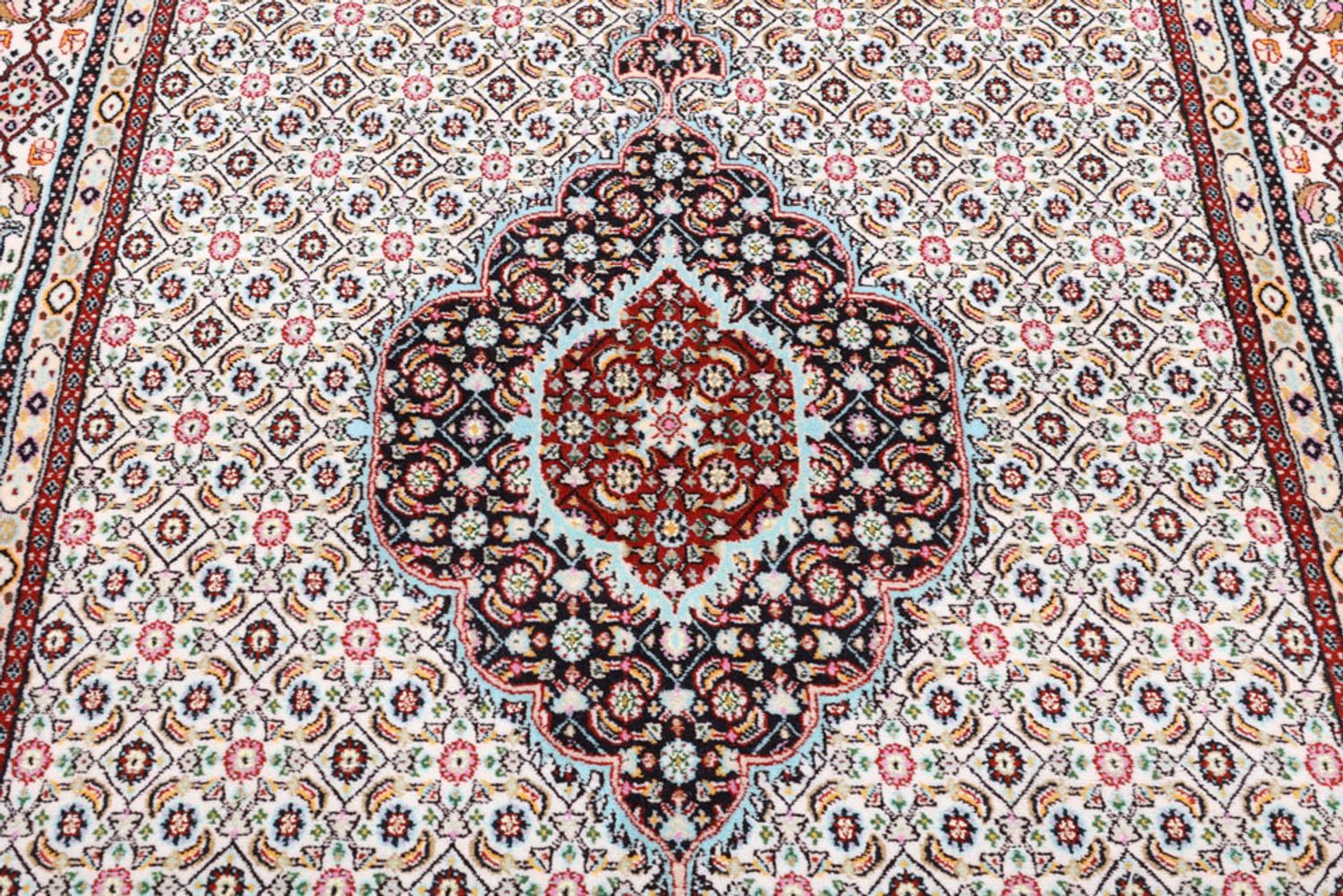 Persisk teppe - klassisk - 200 x 140 cm - sand