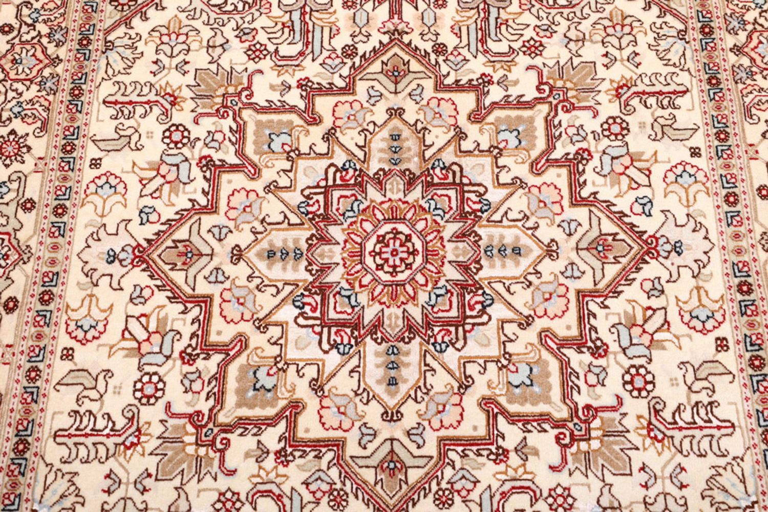Persisk teppe - Tabriz - Royal - 160 x 100 cm - lys beige