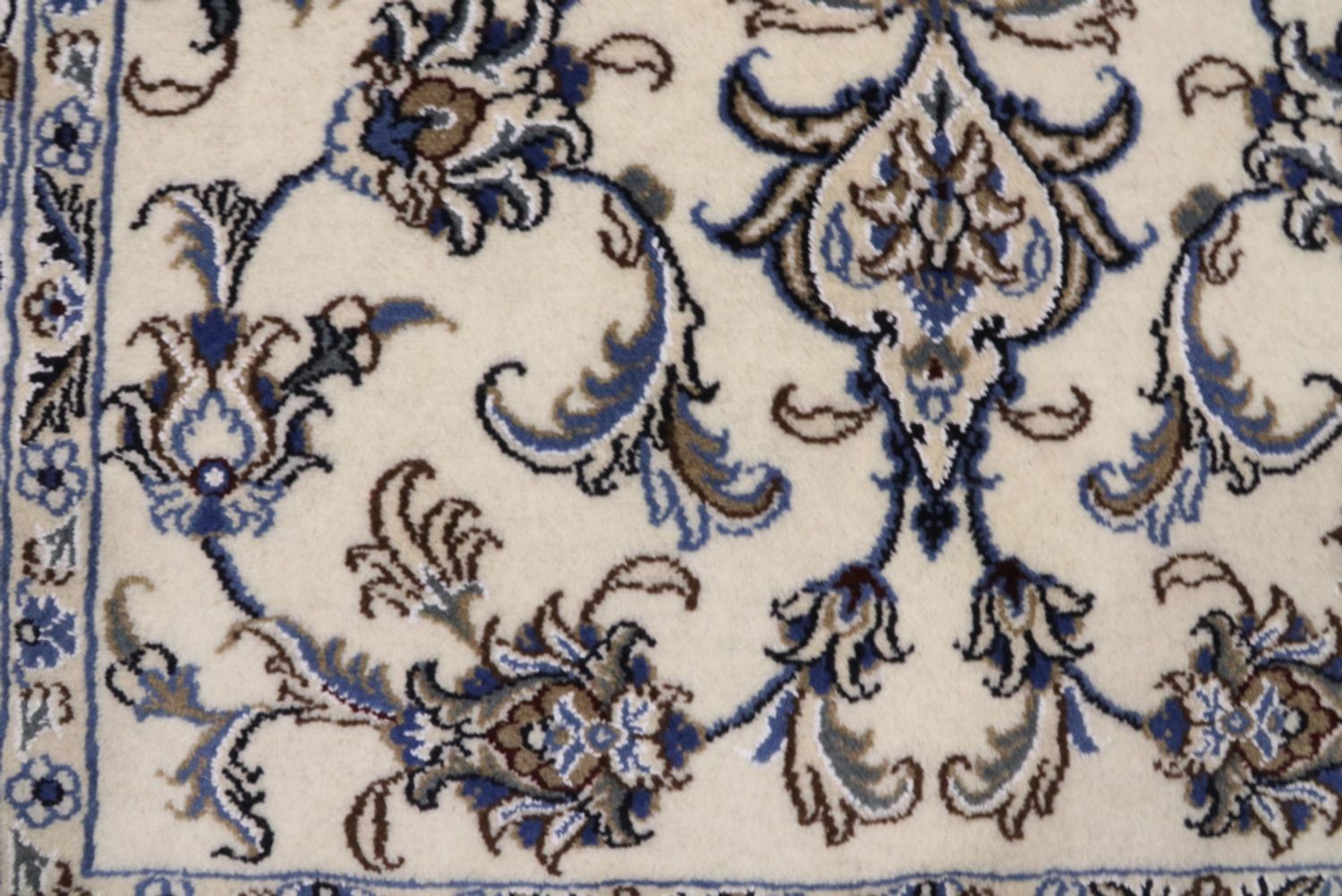 Alfombra persa - Nain - 200 x 120 cm - crema