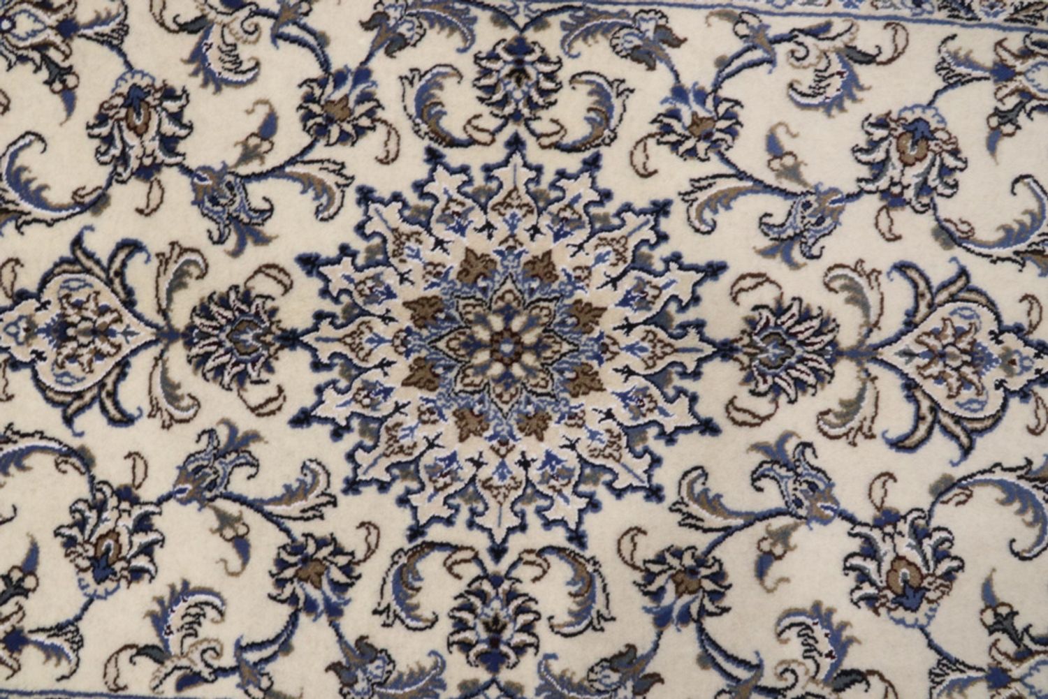 Alfombra persa - Nain - 200 x 120 cm - crema