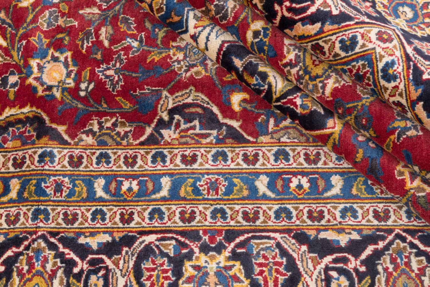 Perský koberec - Keshan - 350 x 250 cm - červená