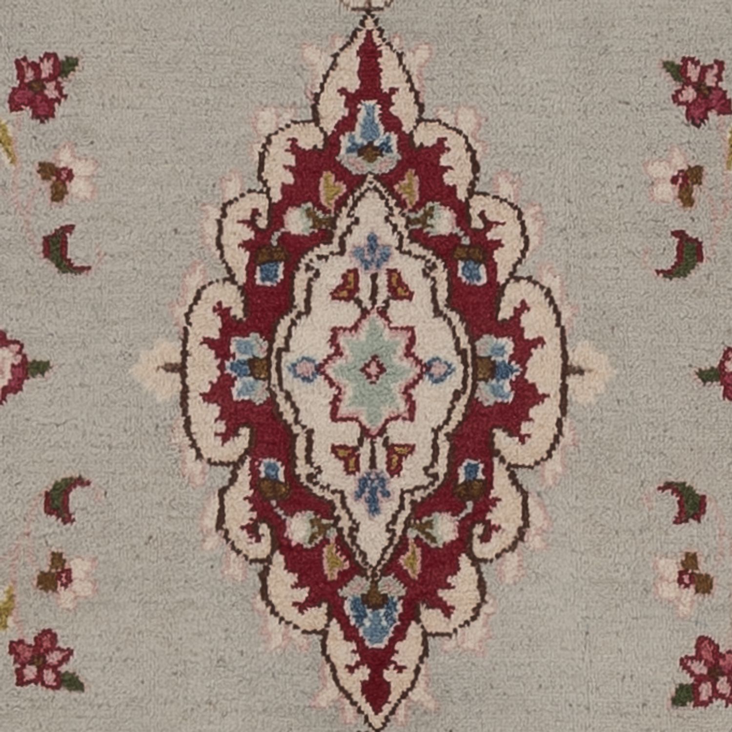 Persisk teppe - klassisk - 214 x 123 cm - lysegrå