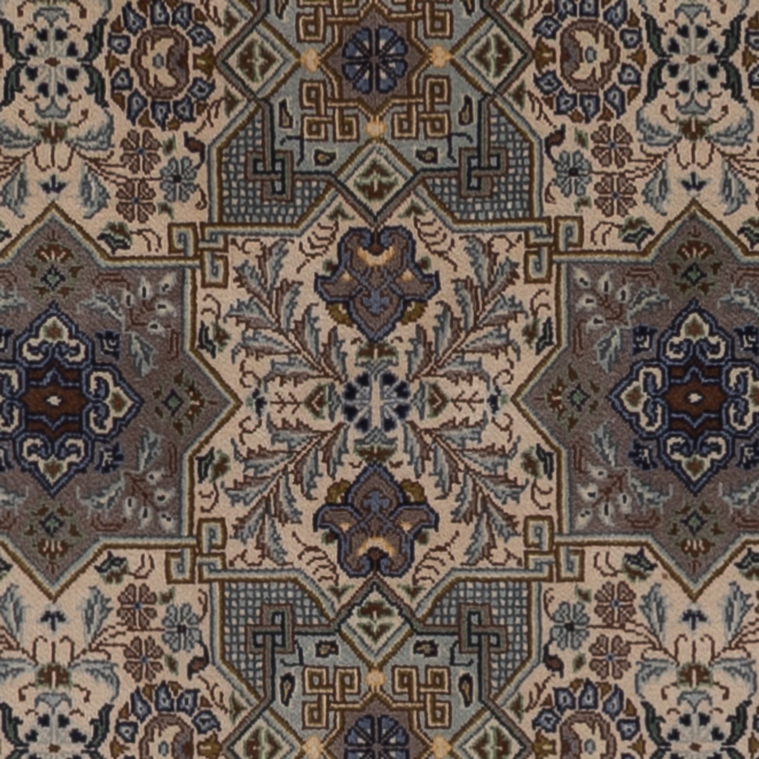 Perský koberec - Keshan - 199 x 137 cm - tmavě béžová