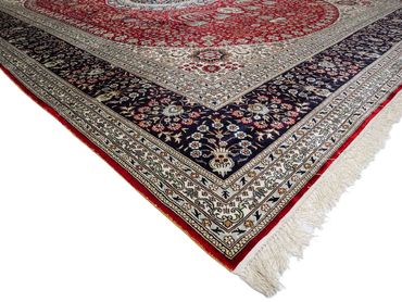 Hedvábný koberec - Čínské hedvábí - 370 x 272 cm - červená