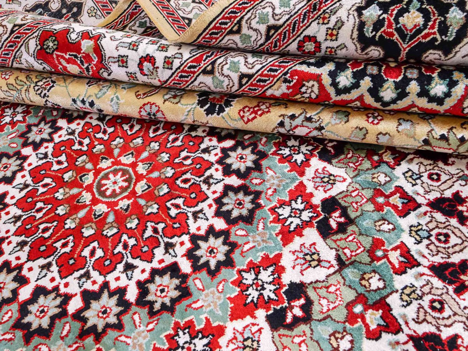 Hedvábný koberec - Čínské hedvábí - 373 x 275 cm - světle béžová