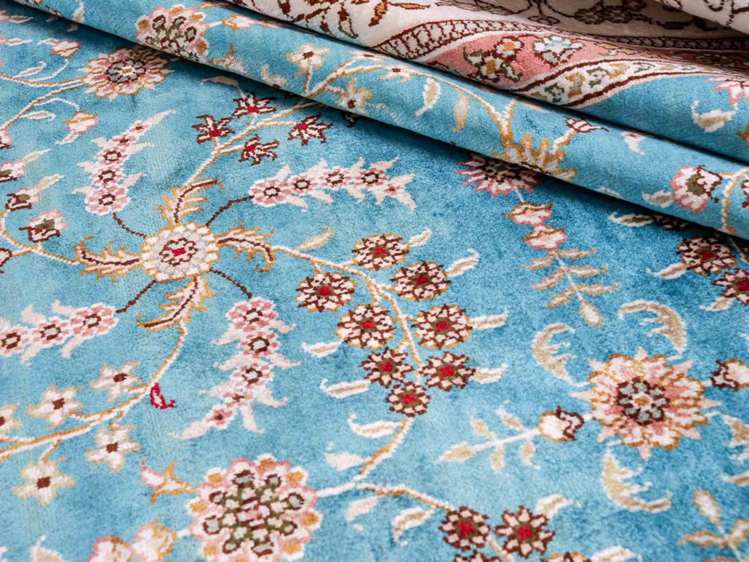 Hedvábný koberec - Čínské hedvábí - 263 x 180 cm - světle modrá