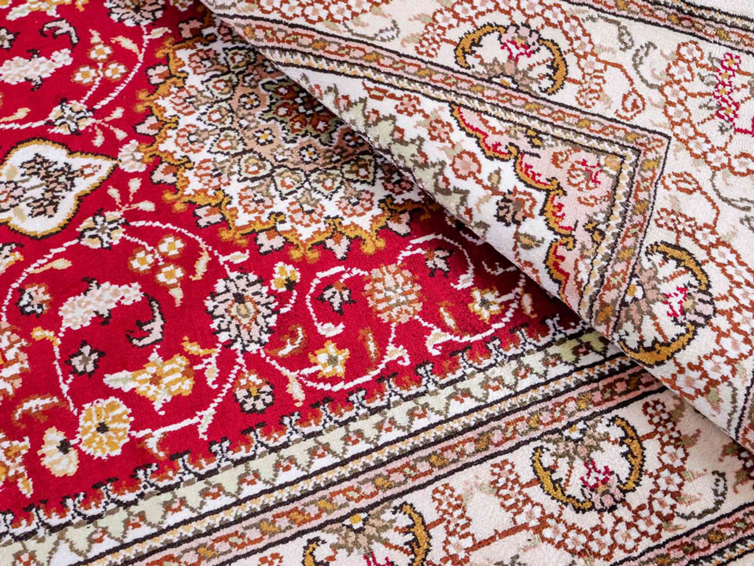 Hedvábný koberec - Čínské hedvábí - 120 x 78 cm - červená