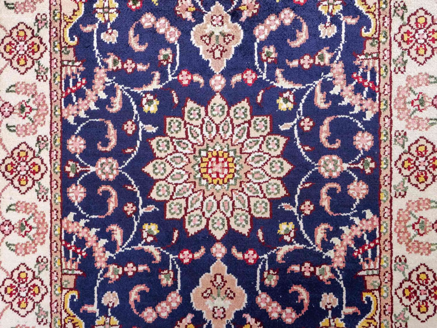 Hedvábný koberec - Čínské hedvábí - 92 x 60 cm - tmavě modrá