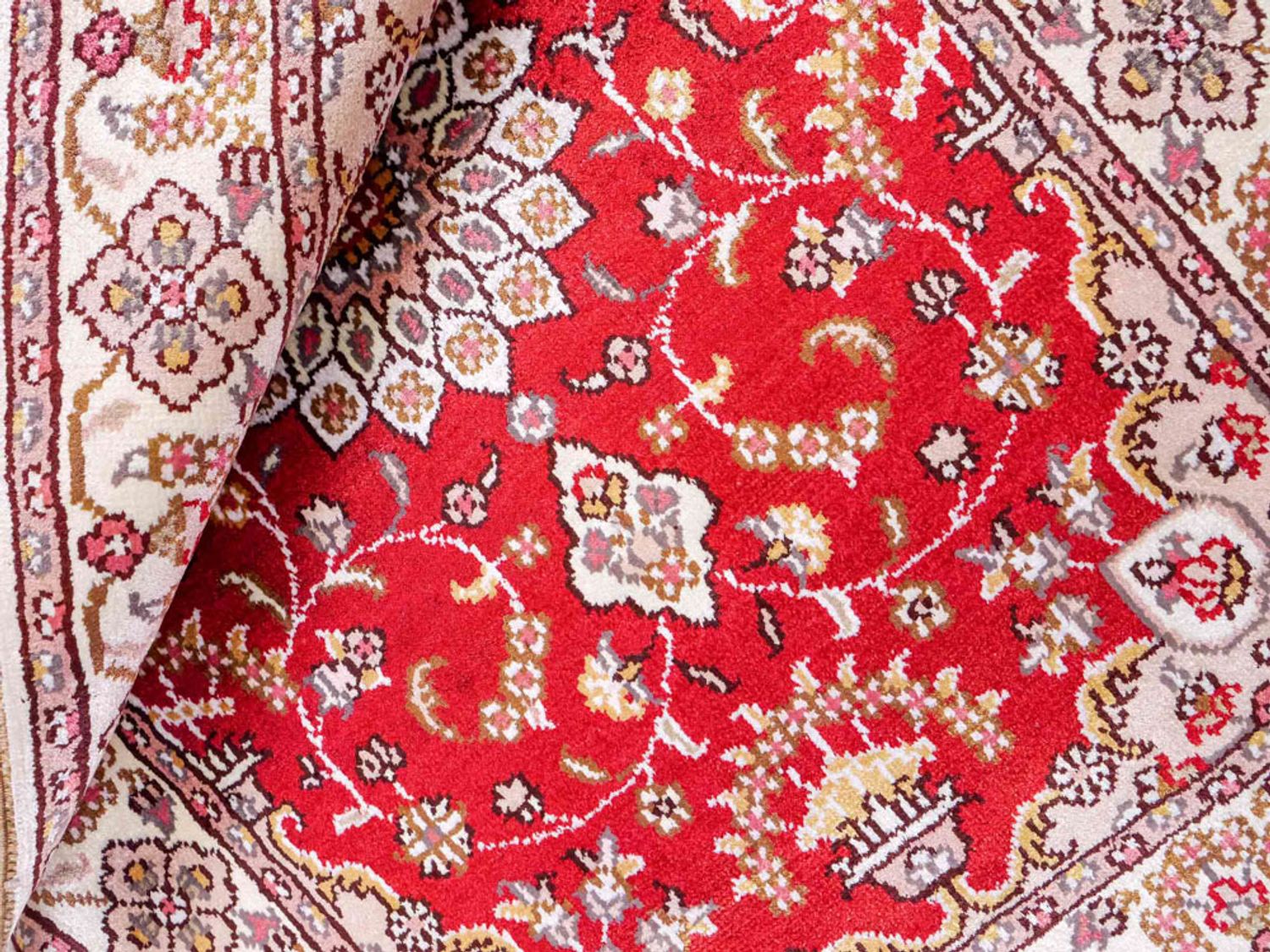 Hedvábný koberec - Čínské hedvábí - 92 x 60 cm - červená