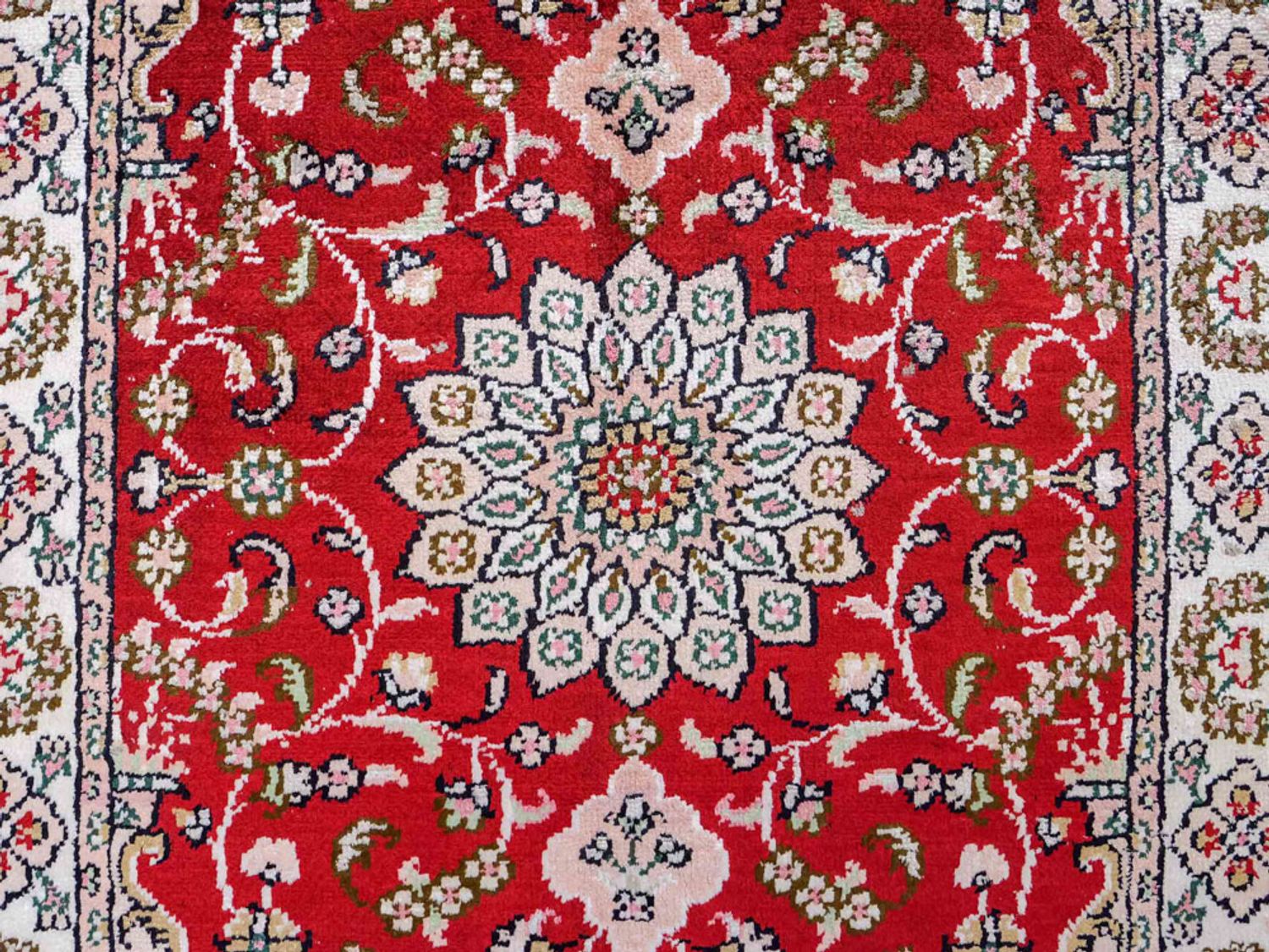 Alfombra de seda - Seda china - 89 x 62 cm - rojo