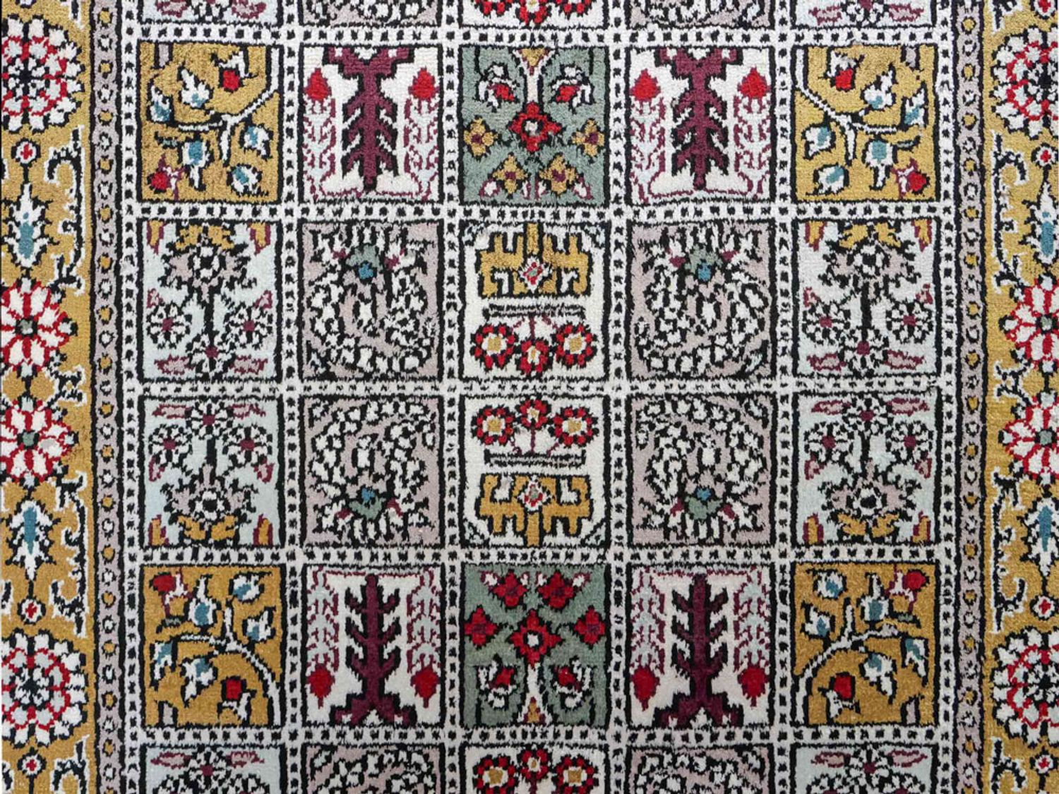 Hedvábný koberec - Čínské hedvábí - 92 x 64 cm - vícebarevné