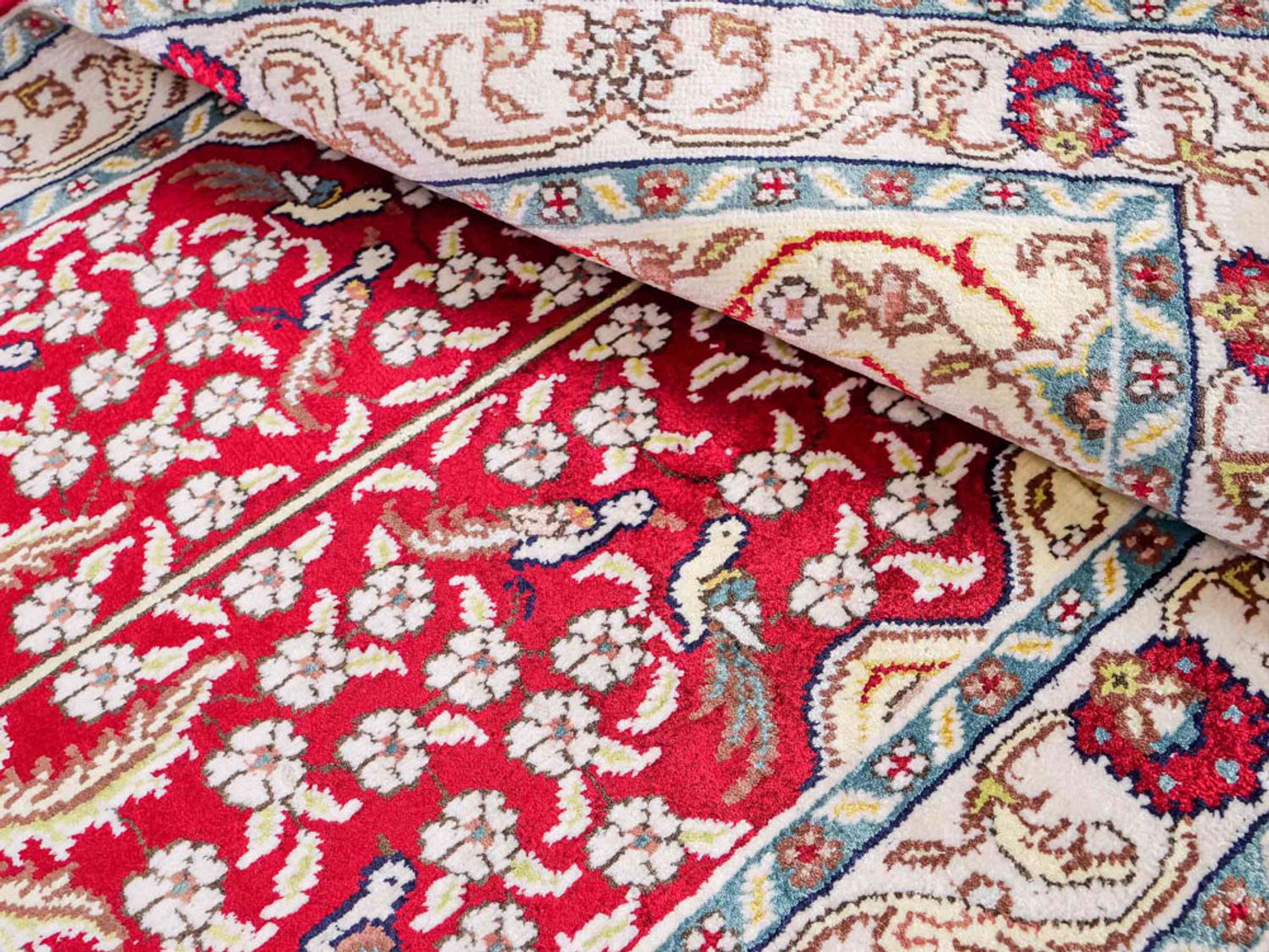 Hedvábný koberec - Čínské hedvábí - 87 x 58 cm - světle červená