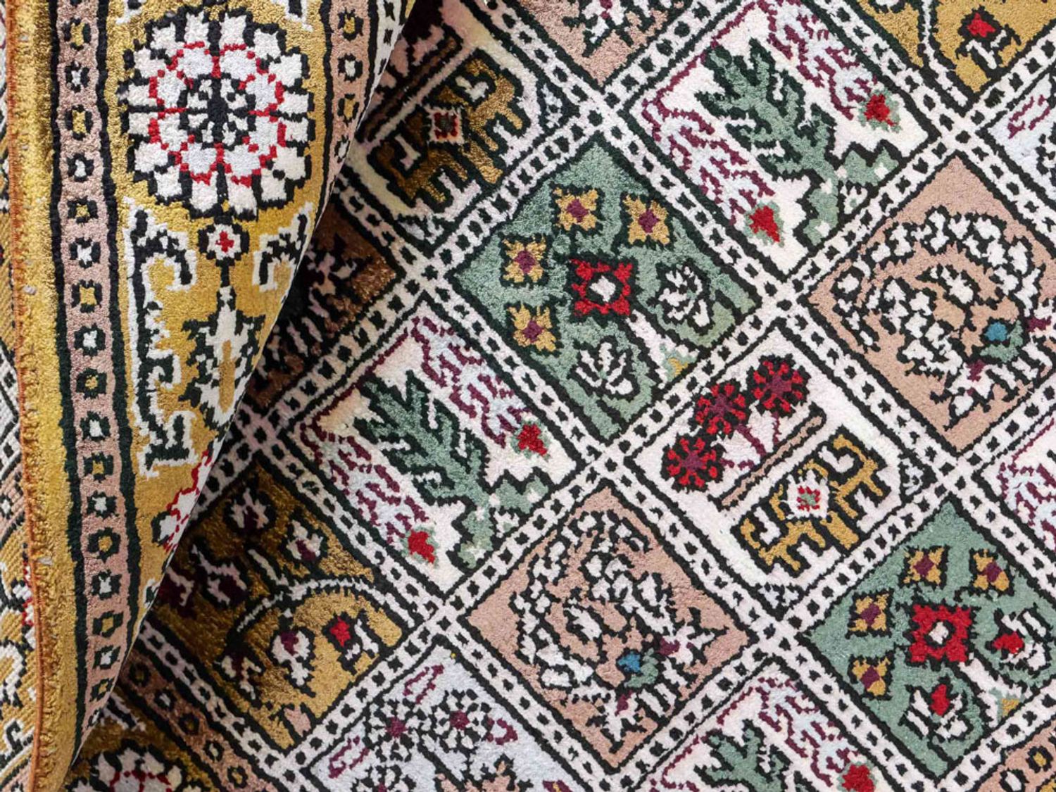 Alfombra de seda - Seda china - 92 x 62 cm - multicolor