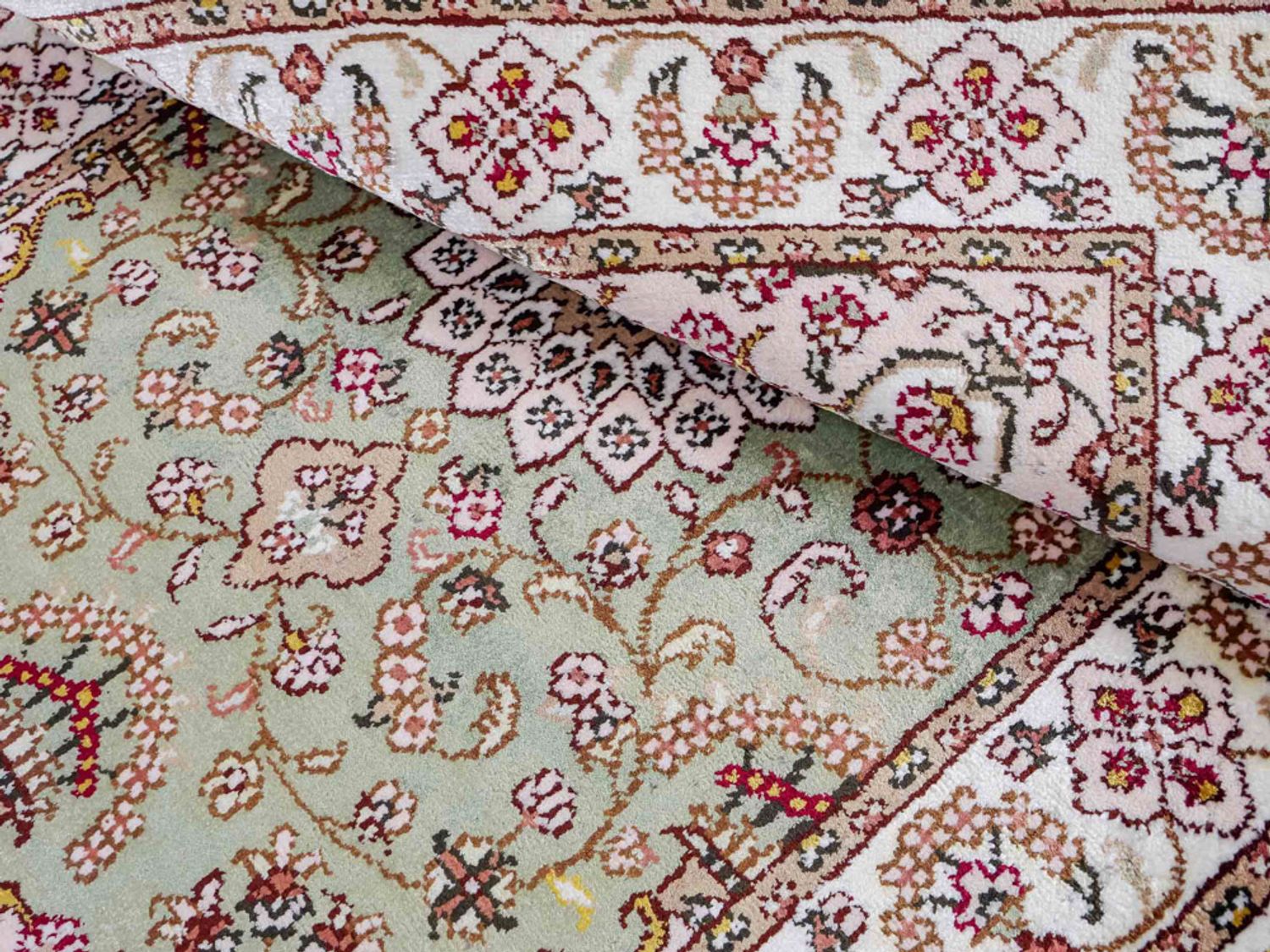 Hedvábný koberec - Čínské hedvábí - 92 x 63 cm - pískový